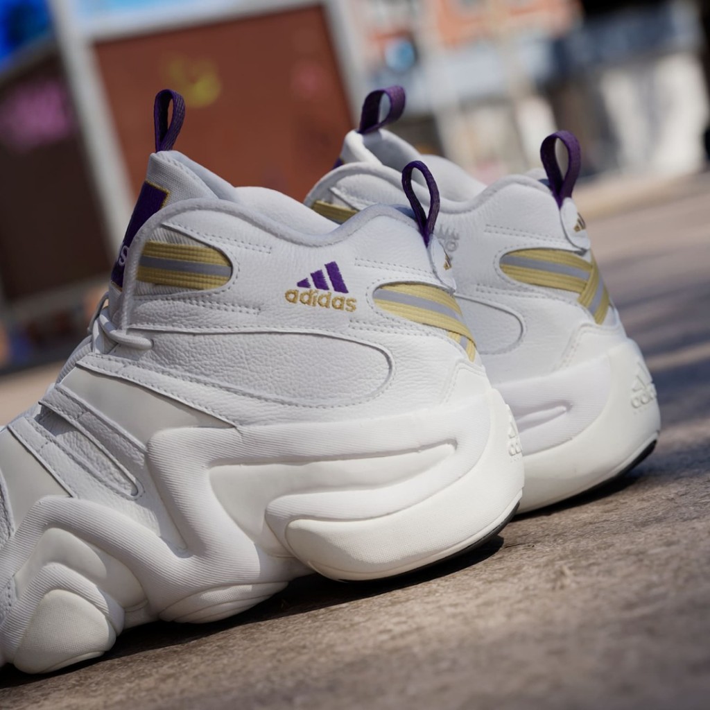 ✅มาใหม่ ป้ายไทย✅ ADIDAS CRAZY 8  IF4523 รองเท้าผู้ชาย