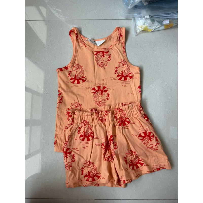 H&M kids ชุดเซ็ตเด็กหญิง sz.4-6Y
