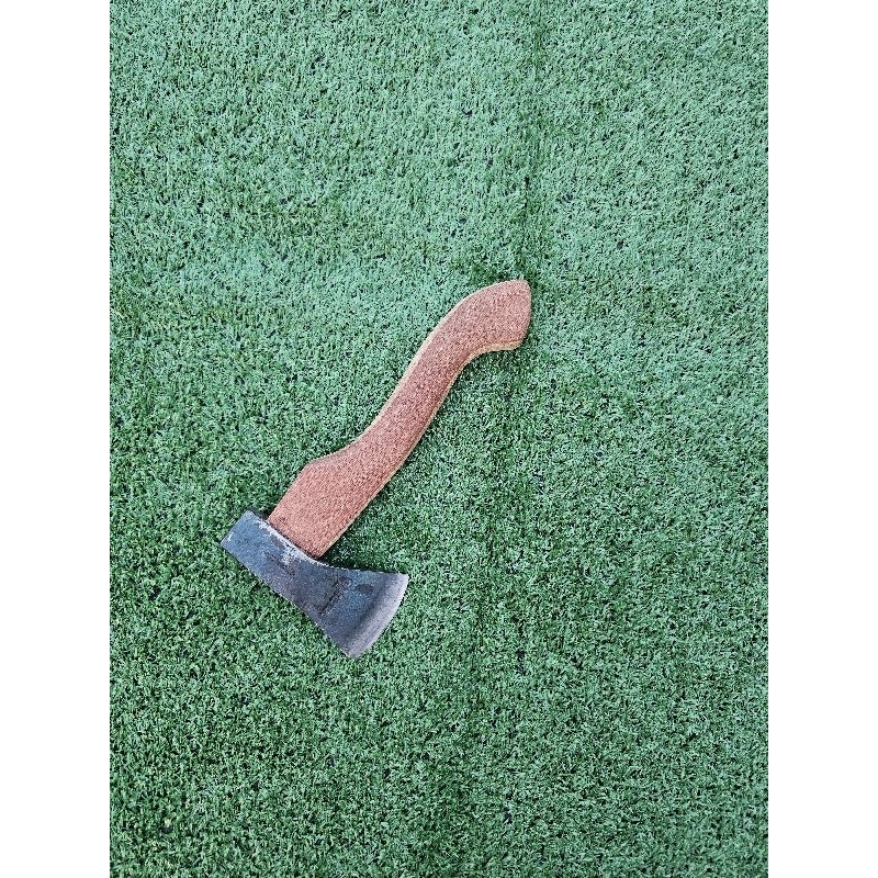 ขวาน ขวานหนองบัว ขวานหนองบัวจิ๋ว ขวานเหล็กแหนบ ขวานด้ามไม้ประดู่ ขวานด้ามไม้