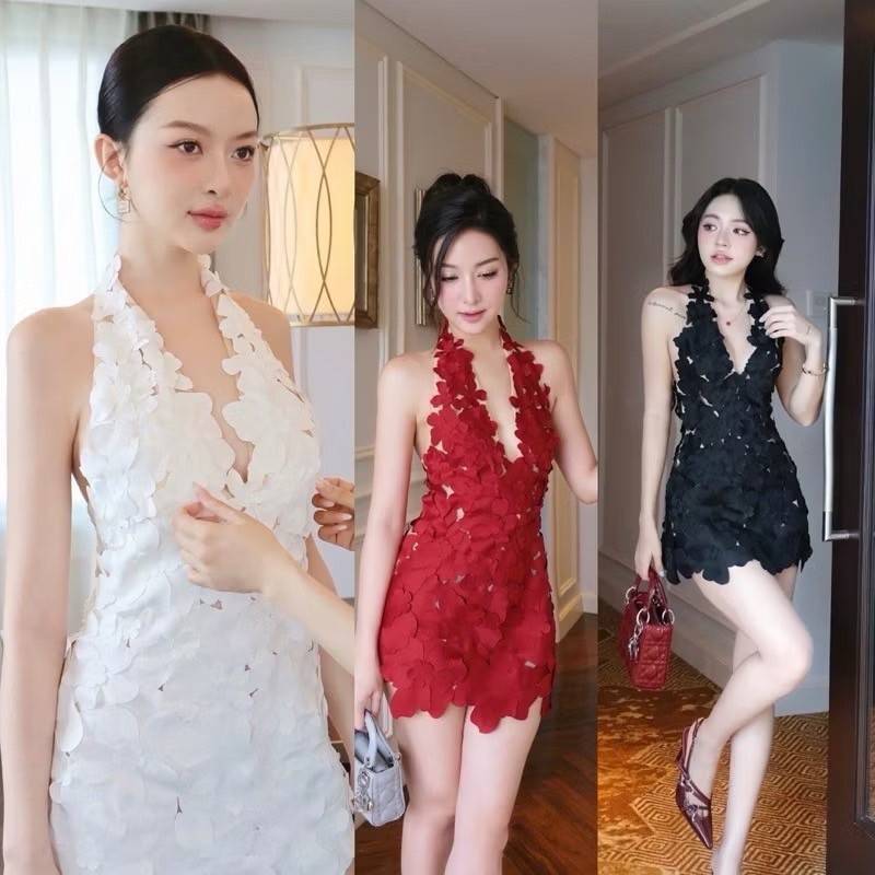 TBB งานเวียดนามแท้ เดรสสั้นคล้องคอ ติดดอก 3 D แน่นๆ งานสวย คัดติ้งเป๊ะ1