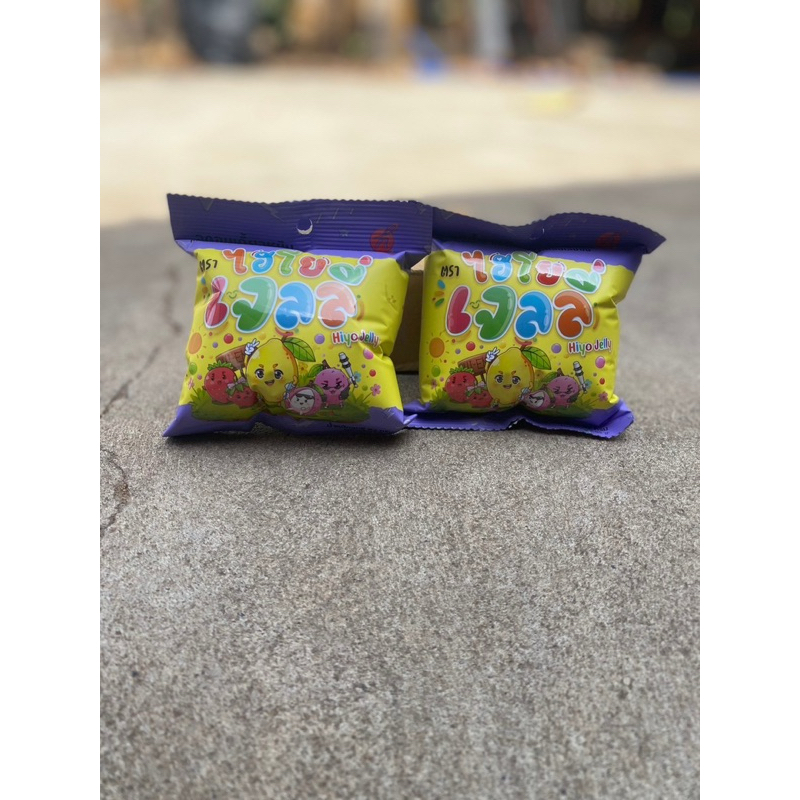 Hiyo jelly ( ไฮโย เจลลี่ )รสสตรอว์เบอร์รี่ รสลิ้นจี่ รสเลม่อน จำนวน 5 ซอง