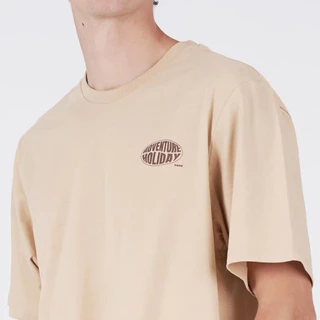 haas เสื้อยืดรุ่นใหม่ สกรีน Adventure Holiday รหัส SBSK2727
