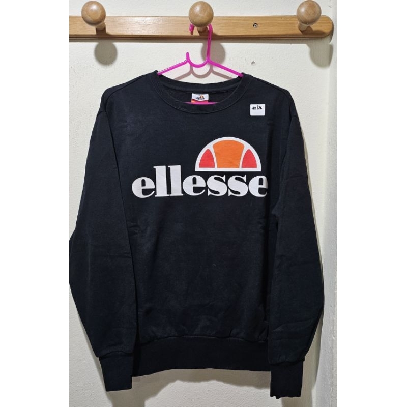 เสื้อสเวตเตอร์ ellesse มือสอง