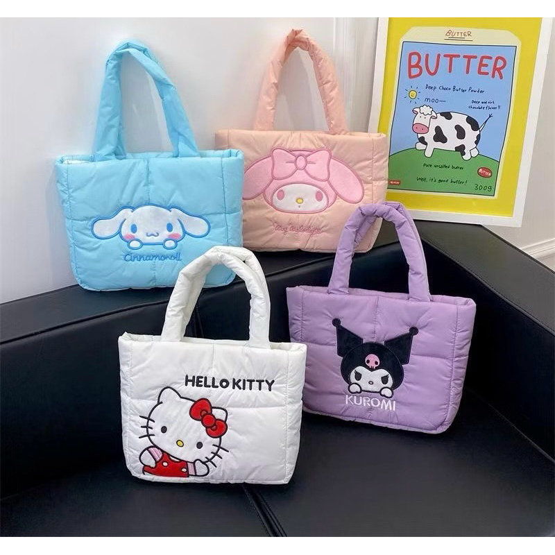 พร้อมส่ง กระเป๋าสะพายไหล่ Sanrio Puffy Bag ผ้าไนลอน นุ่มๆ 🍞🍞