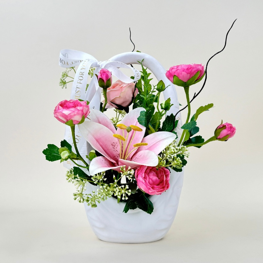 กระเช้าดอกไม้ปลอม แจกันดอกไม้ปลอมสวยๆ