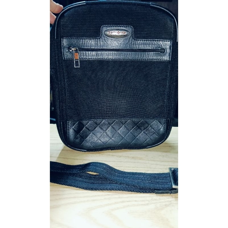 กระเป๋าเป้มือสอง Samsonite สีดำ พร้อมส่ง