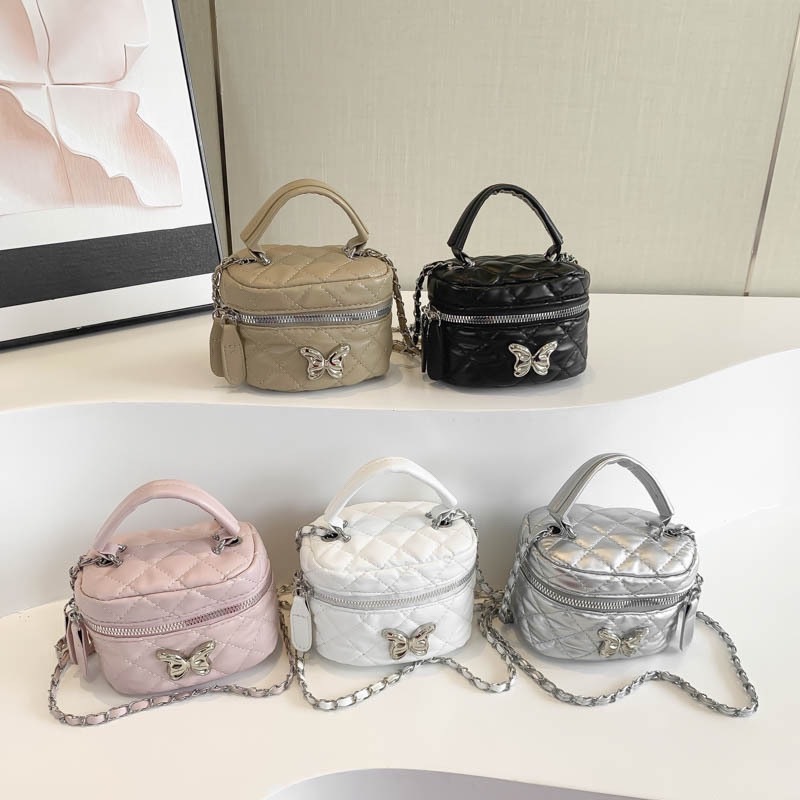 Fashion กระเป๋าสะพายไหล หนังPU สีเรียบ ทรงTote จุของได้เยอะ  สไตล์เกาหลี สำหรับคุณผู้หญิง  B-913