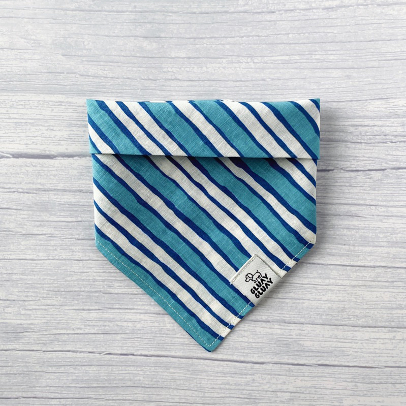 GLUAY GLUAY - ผ้าพันคอหมาแมว ผ้าพันคอสัตว์เลี้ยง - ลาย Stripe สำหรับคนชอบเรียบๆ Stripe Lover