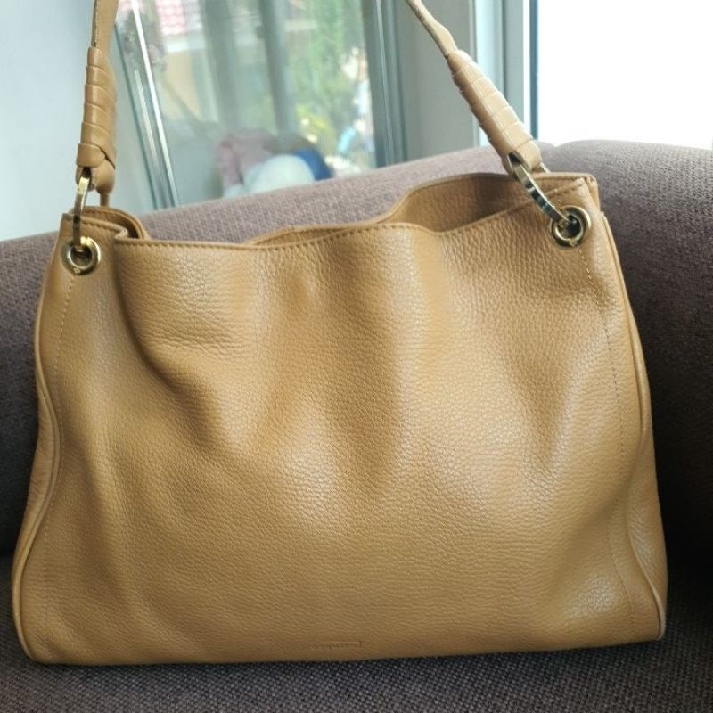 กระเป๋าหนัง  Esquire