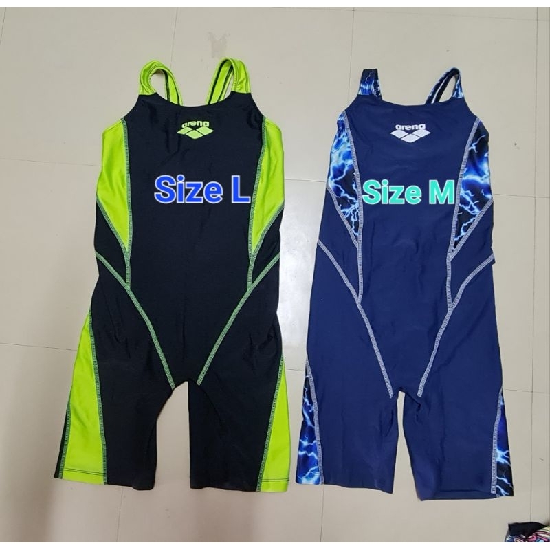 ชุดว่ายน้ำ arenaสวยใส่สบาย