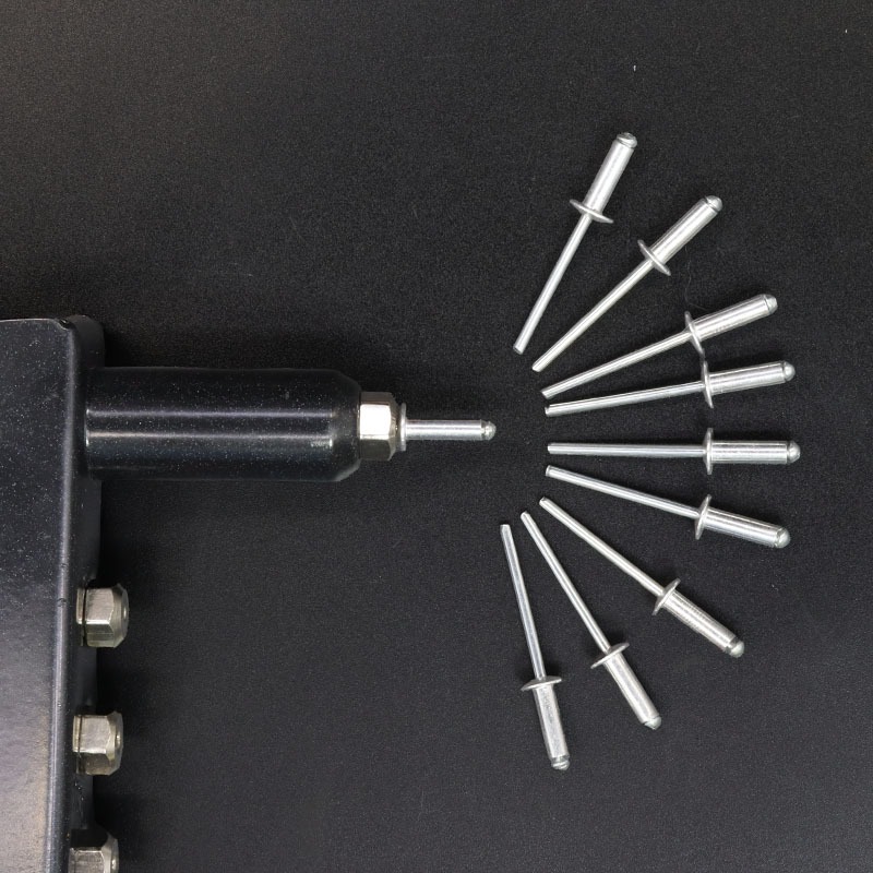 MUSCLE COW ลูกรีเวท หมุดย้ำ ตะปูยิง 4x12mm 180g/ห่อ รูปที่ 8