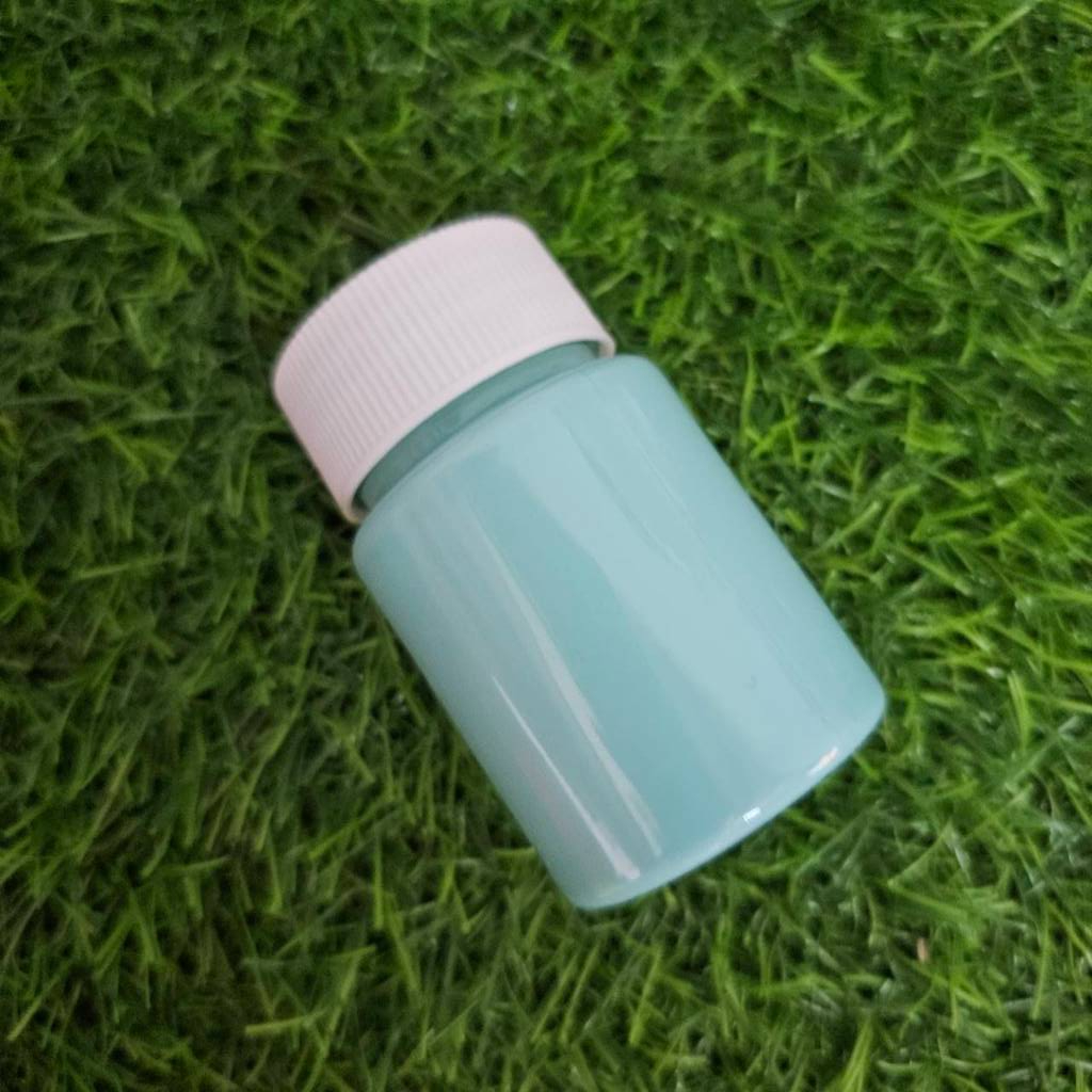 สีเทหมีขวดรุ่นใหม่ เทง่าย 60ml.