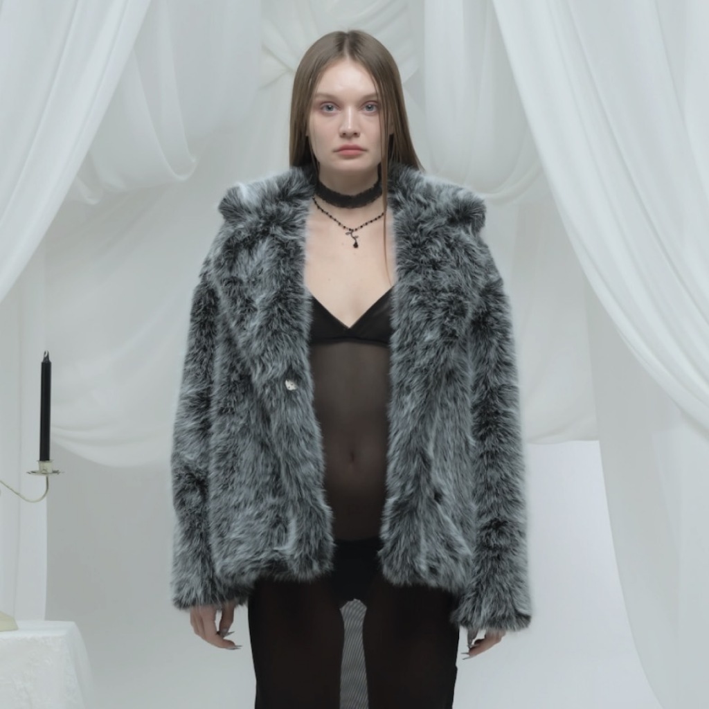 LEINNUS - Faux Fur Outer (1 color)