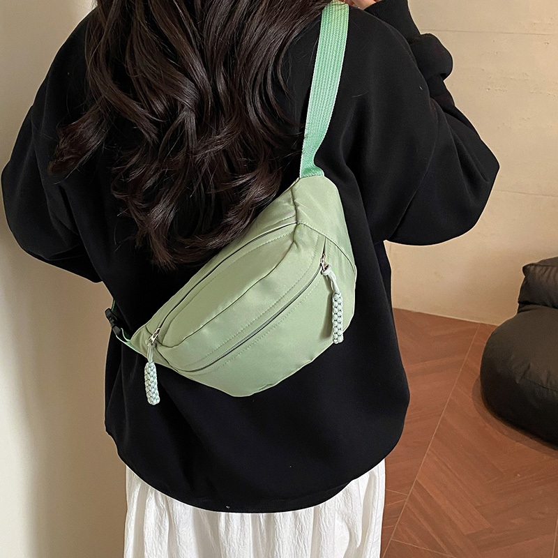 รุ่นใหม่ พร้อมส่งจากไทย กระเป๋าคาดอก กระเป๋าสำหรับผู้หญิง สไตล์นี้เท่มาก (GC-141)