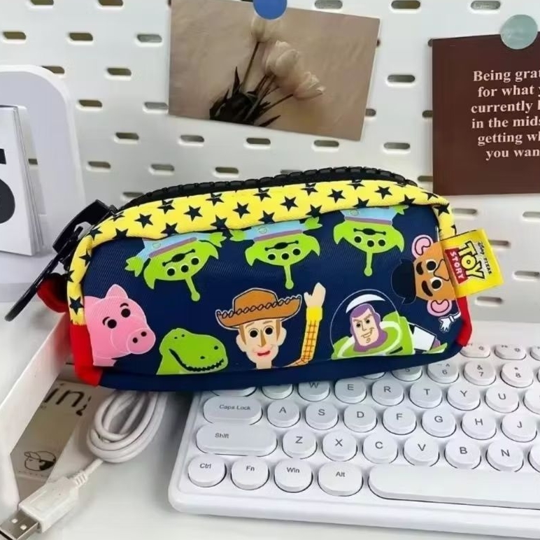 พร้อมส่งจากไทย กระเป๋าดินสอ กระเป๋าเครื่องเขียน  กระเป๋าอเนกประสงค์ พิมพ์ลายการ์ตูน ใบใหญ่ จุของได้เยอะ