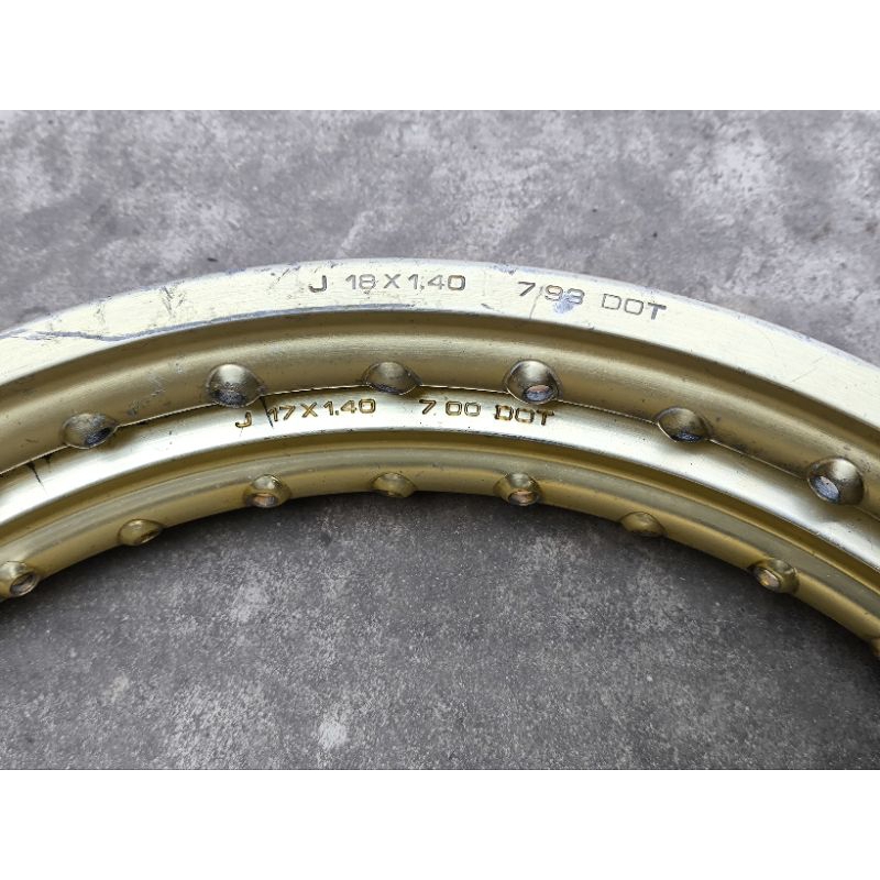 DID Japan 17-18/1.4 ตอกสายฟ้า 1 คู่