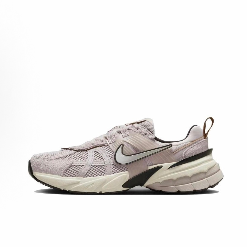 รองเท้าผ้าใบ Nike V2K Run Women Sneakers ของแท้100%