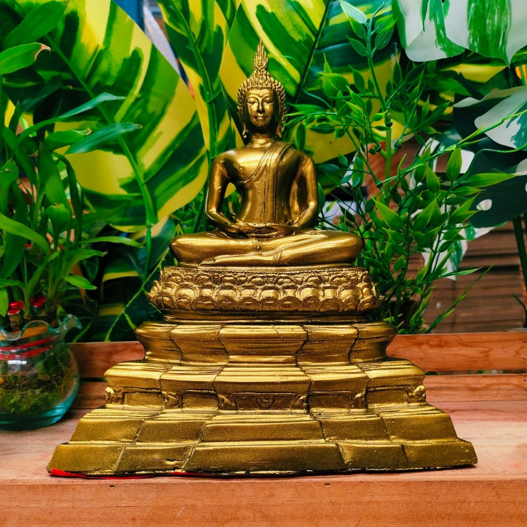 พระพุทธสิหิงค์ วัดบวรฯ สีทองเก่า ขนาด 8 นิ้ว สูง 10 นิ้ว