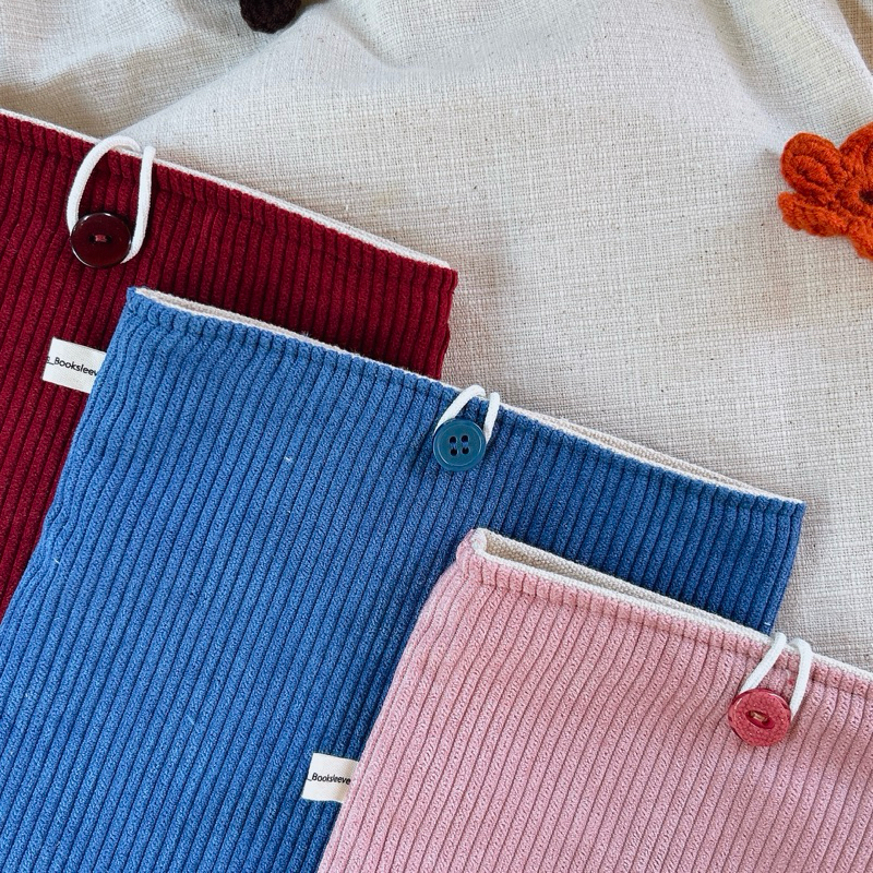 Book sleeve , Book cover กระเป๋าใส่หนังสือ March lot ❤️💙🩷