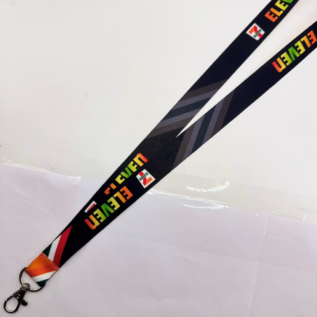 สายคล้องเซเว่น สายคล้องคอ สายคล้องบัตร 7-11 จำนวน 1 เส้น สีเขียว แถมฟรีกรอบ ราคา ถูกที่สุด ดีลบีเคเค แกลเลอรีภาพที่ 5