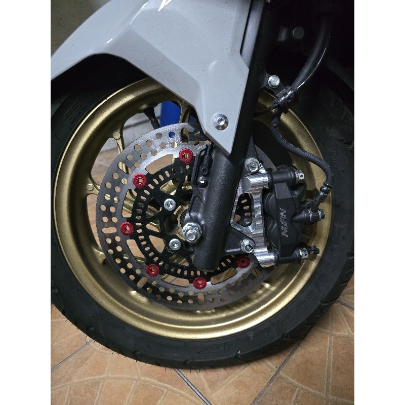 ขาปั้มClick125,150,160,4พอต,ขา100mm.nissin,Brembo+พร้อมน็อตยึดปั้ม