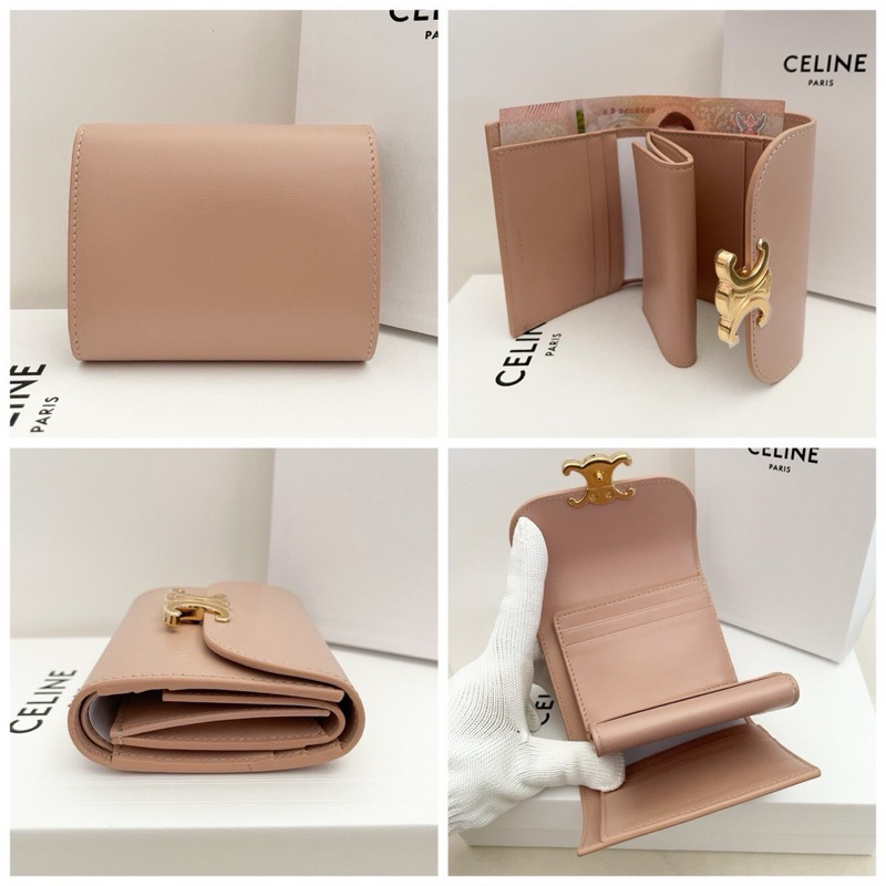 👜: New!! Celine Triomphe Tri-fold Wallet รับสีไหนแจ้งนะคะ‼️ก่อนกดสั่งรบกวนทักมาเช็คสต๊อคก่อนนะคะ‼️