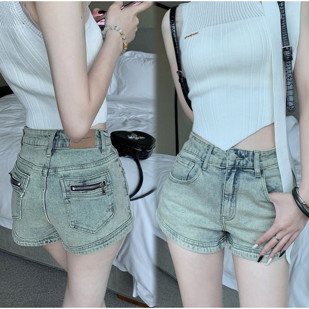 Swan shop กางเกงยีนส์ขาสั้นเอวสูง  กระเป๋าหลังแต่งซิป ผ้าเดนิมทรงสวยเข้ารูป สไตล์เกาหลีฤดูร้อน รุ่นใหม่