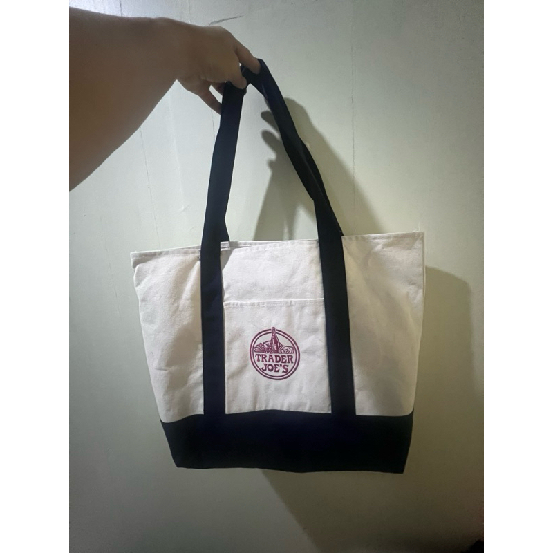 กระเป๋าผ้า Trader Joe’s สุดฮิต แท้ 100% ส่งตรงจากอเมริกา พร้อมส่งในไทย