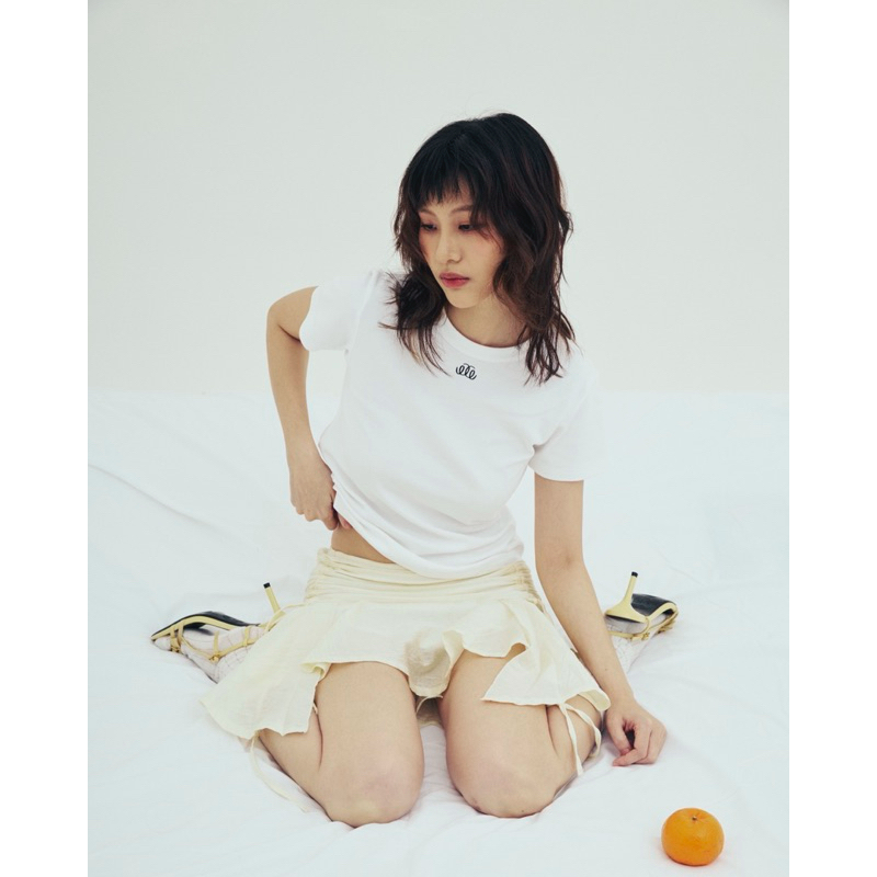 - Quera Logo Soft Tee - เสื้อยืดซอฟที