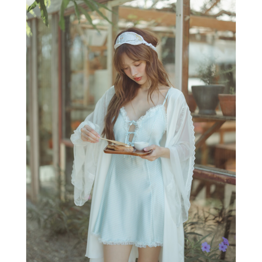 Everyday.We.Vacay - Lulu dress [พร้อมส่ง] ฟรีฟองน้ำดันทรง