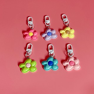 พวงกุญแจ จี้รูปดอกไม้ สีหวานน่ารัก สำหรับห้อยกระเป๋า ห้อยโทร…