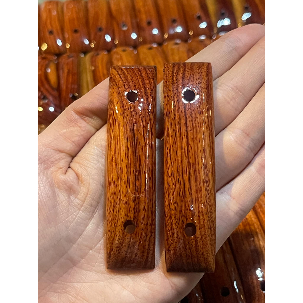 ประกับไม้ หูบาตรไม้ประดู่พรีเมี่ยม คู่149บาท โค้งรับบาตร ประกับไม้สำหรับใส่กับบาตรพระ ราคาต่อคู่