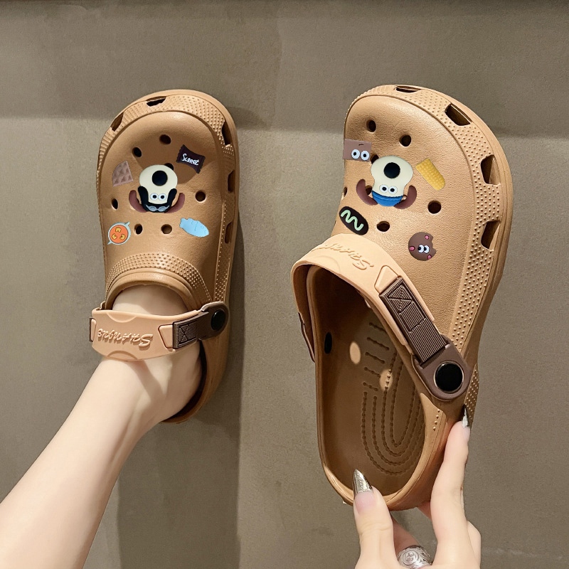 ขายดี  รองเท้าหัวโตแฟชั่นงานเข้าใหม่ ทรงสวย ใส่สบาย มีหลากหลายสี ราคาดี ได้พร้อมเซ็ทตัวติด ซื้อเลย เข้าแล้วหมดไวมากกก