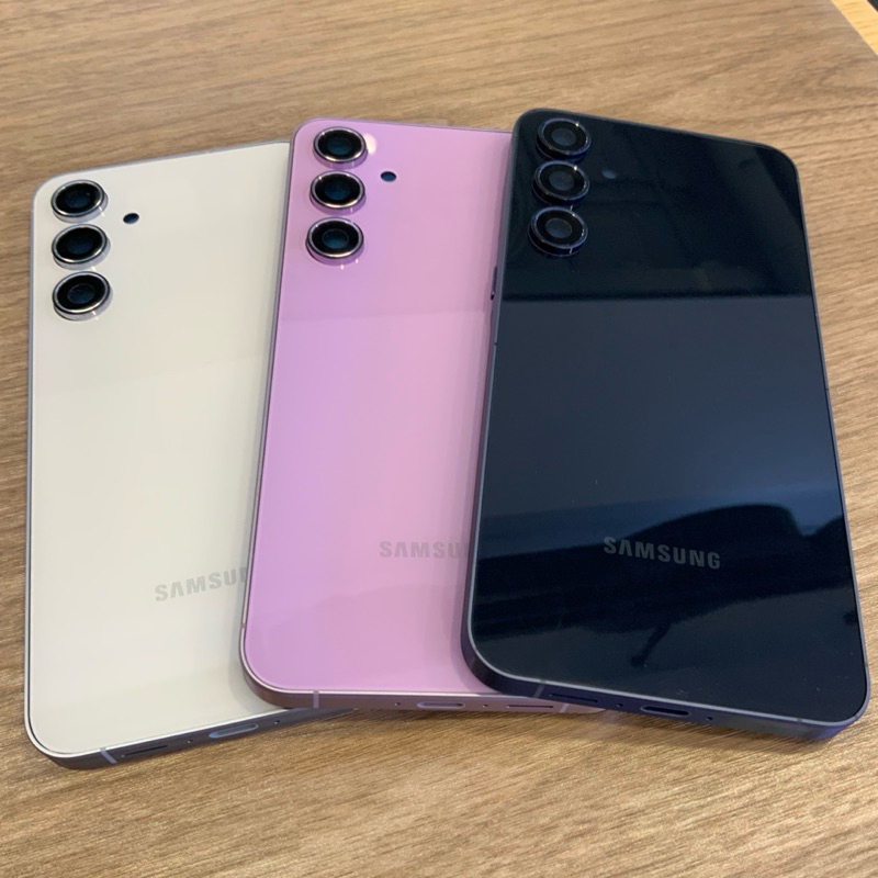 บอดี้ Samsung Galaxy A55 (5G) บอดี้ครบชุด Samsung Galaxy A55 (5G) พร้อม ปุ่มข้าง และ พร้อมเลนส์กล้อง