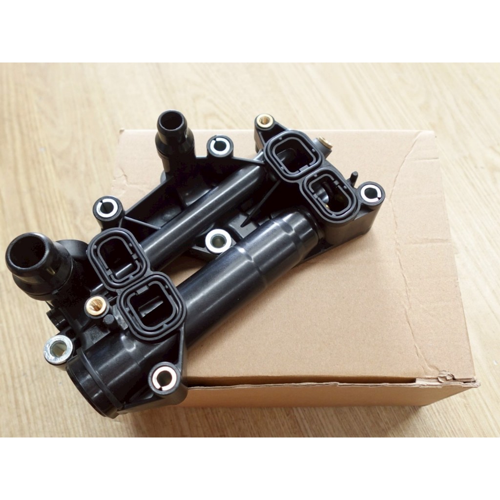 เสื้อออยล์คูลเลอร์ BMW (Engine oil cooler thermostat) เครื่อง N47 (Gen 2) ดีเซล