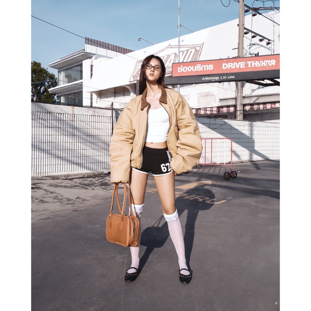 (พร้อมส่ง) COCOON BOMBER - 67 Percent