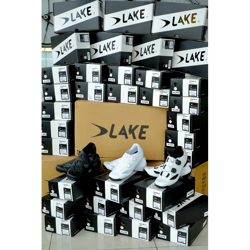 LAKE CX239-X รุ่นใหม่ล่าสุด ที่ออกแบบมาให้ กระชับ ใส่สบาย และเต็มสปีดไปกับทุกเส้นทาง!