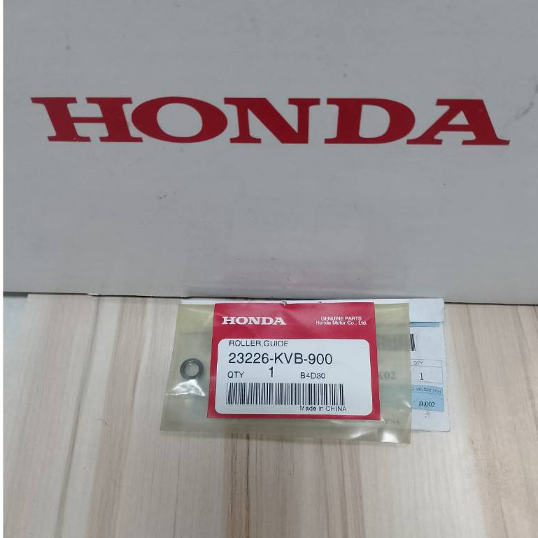 23226-KVB-900 ลูกกลิ้งตัวนำ Honda แท้ศูนย์