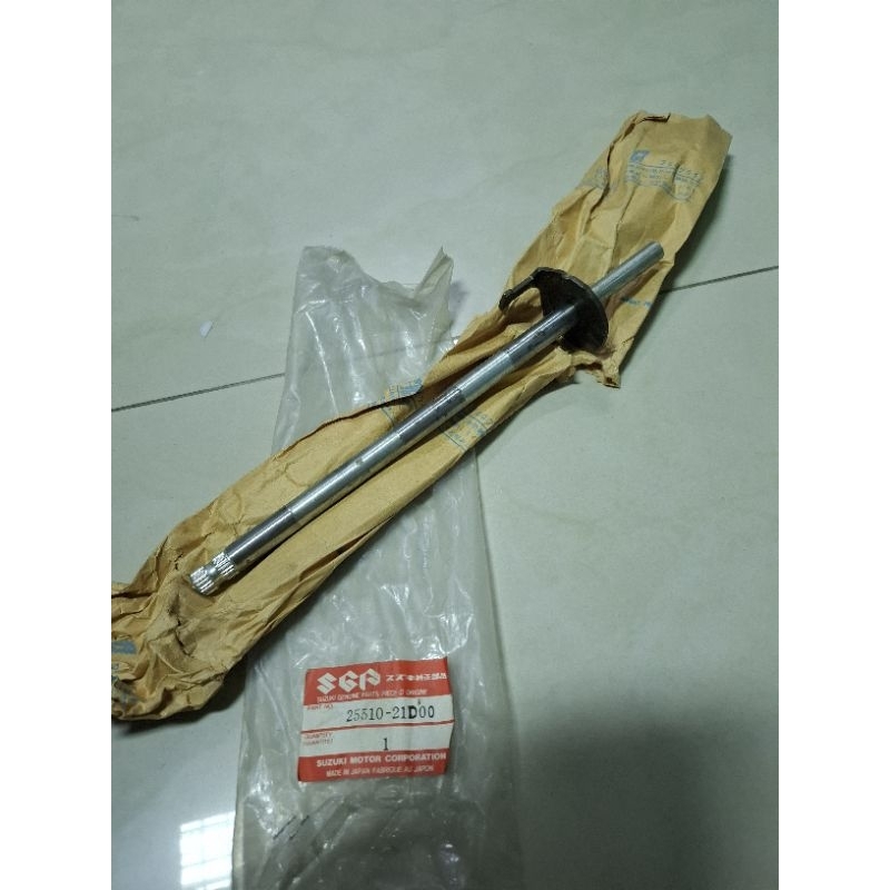 แกนเกียร์ Suzuki Akira-RU110-RU120 รหัส 21D ของแท้ญี่ปุ่นใหม่เก่าเก็บสภาพสวยๆพร้อมใส่ใช้งาน