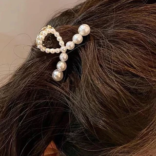 กิ๊บติดผมโลหะมุก MINI TWIST & 3 PEARL METAL CLIP 4 cm. แข็งแรงใช้งานสะดวก พร้อมส่งในไทย