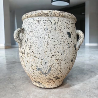 Flower pot กระถางดินเผาทรงโอ่งมีหู 3 หู สีวินเทจ เก่า ๆ ขนาด 26 x 30 cm.
