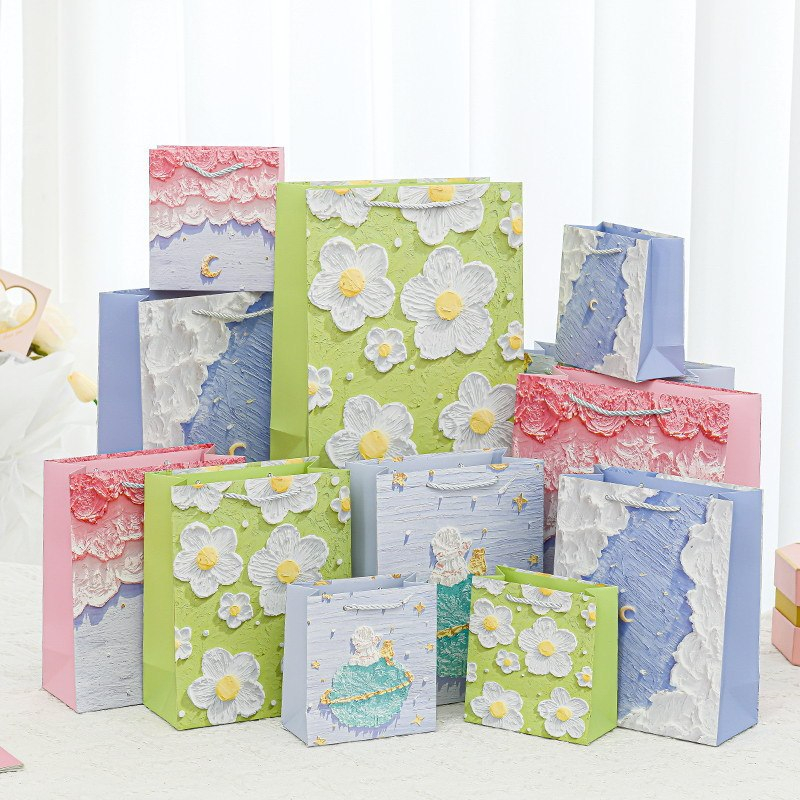 พร้อมส่ง ใหม่ มี14ลาย ถุงกระดาษหูหิ้ว โทนสีพาสเทล น่ารัก ลายก้อนเมฆ ดอกไม้ พระจันทร์ ภาพวาดสีน้ำมัน ถุงของขวัญวันเกิด
