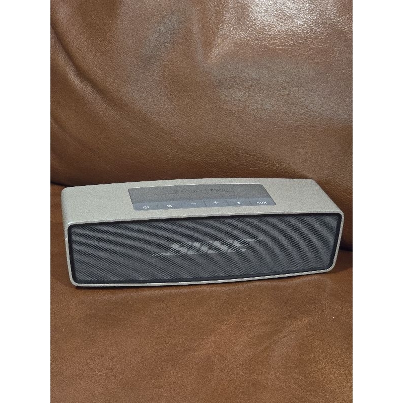 มือ2 ลำโพง BOSE บลูทูธ ลำโพงพกพา แท้ ผ่านซ่อม เปิดติด แบตหมดแล้วต้องแท่นชาร์จ ไม่มีแท่นชาร์จ
