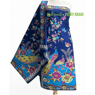 ผ้าปาเต๊ะลายนกยูงผู้หญิง คอตตอนแท้ 100% ผ้านุ่มลายคมชัด ขนาด…