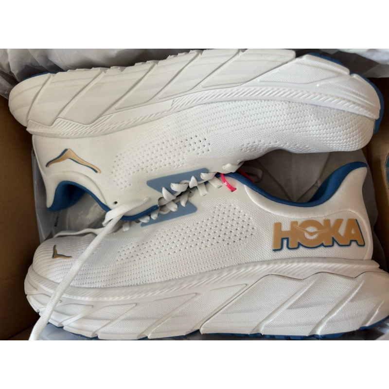 รองเท้าวิ่ง HOKA Arahi 7