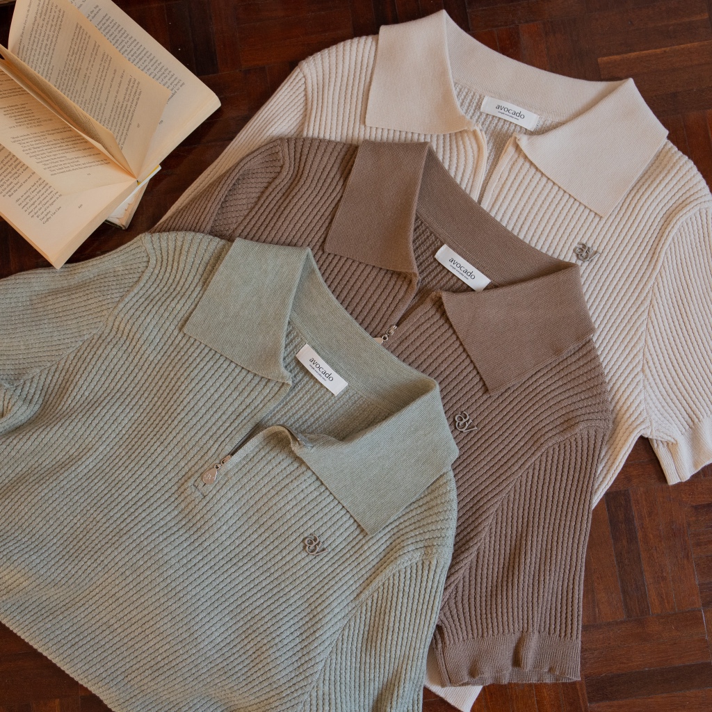 avo barber zip polo  เสื้อโปโลรุ่นใหม่พร้อมเสริฟแล้วค่า รุ่นนี้เป็นผ้าไหมพรมถัก 