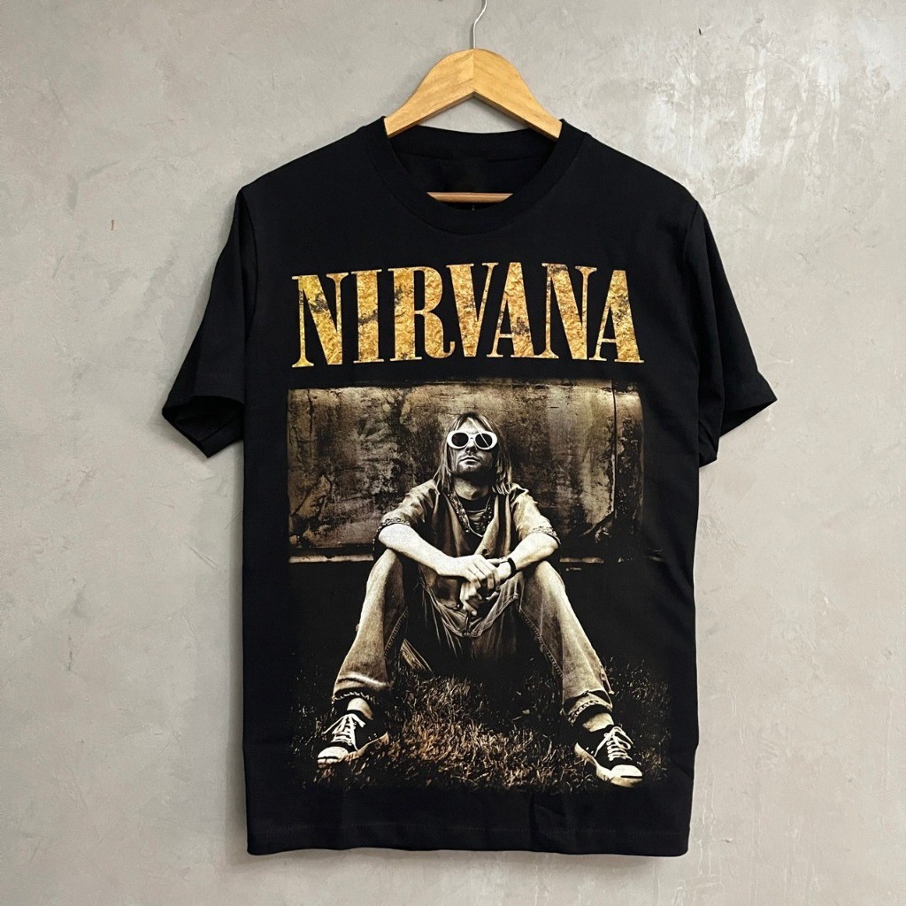 ผู้ชาย เสื้อยืด คอกลมNirvana  ระบายอากาศ อเนกประสงค์ อ่อนนุ่ม  ใส่สบาย  สีดำ สีขาว  POPtshirt ขนาด S-5XL