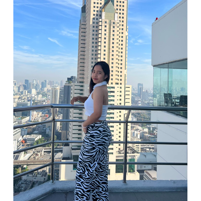 เสื้อขาวเปิดหลัง สายฝอ จากCider