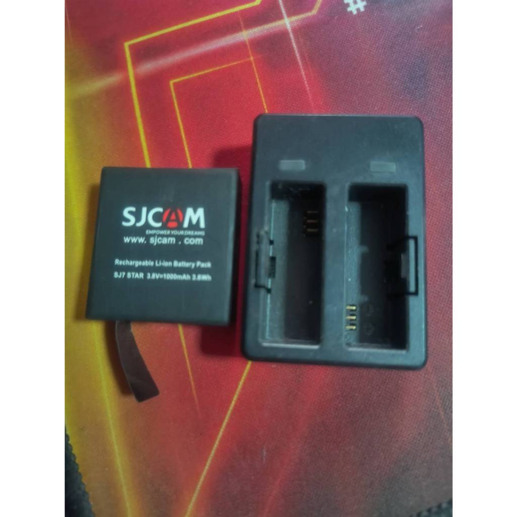 แบตเตอรี่แท้ ที่ชาร์จแท้ SJ7 STAR มือสอง สภาพดี SJCAM SJ7 STAR SJCAM BATTERY CHARGER