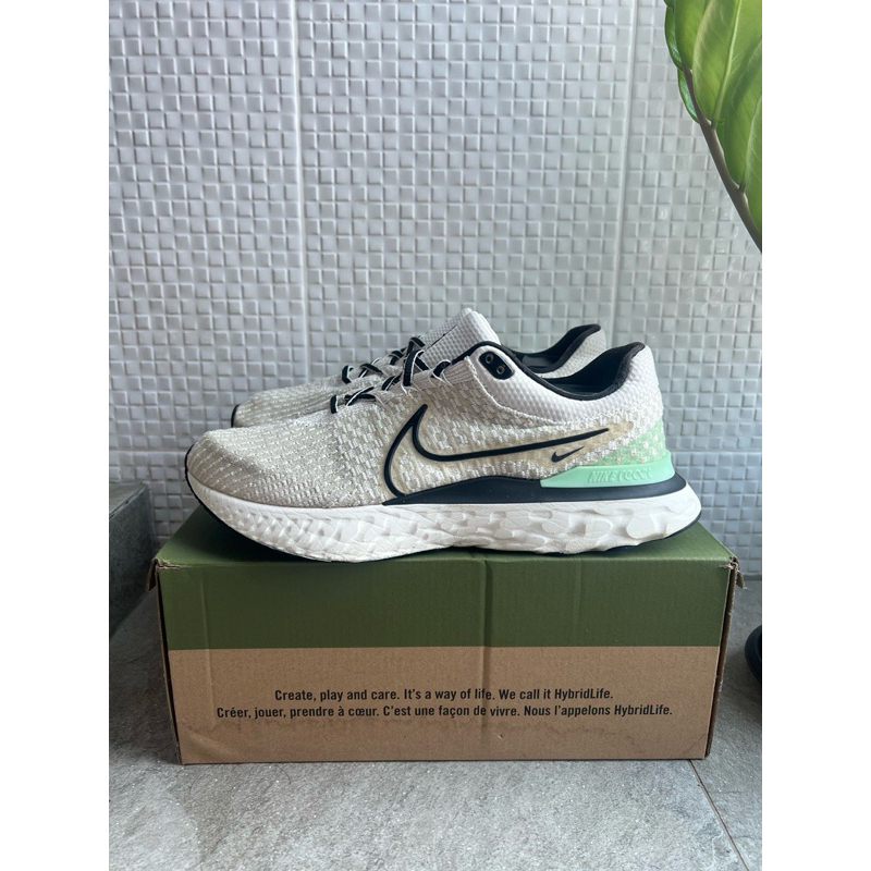 Nike React Flynit (Size 9 us 27 cm)